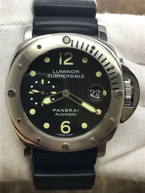 panerai submersible pam00024|Panerai luminor submersible black dial.